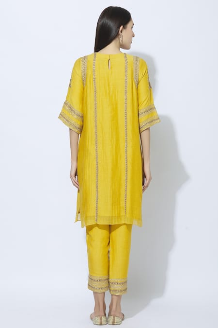 Shop Samatvam By Anjali Bhaskar Yellow Cotton, Chanderi, Shantoon Round Embroidered Kurta Set at Aza Fashions Shop_Samatvam By Anjali Bhaskar_Yellow Cotton, Chanderi, Shantoon Round Embroidered Kurta Set _at_Aza_Fashions