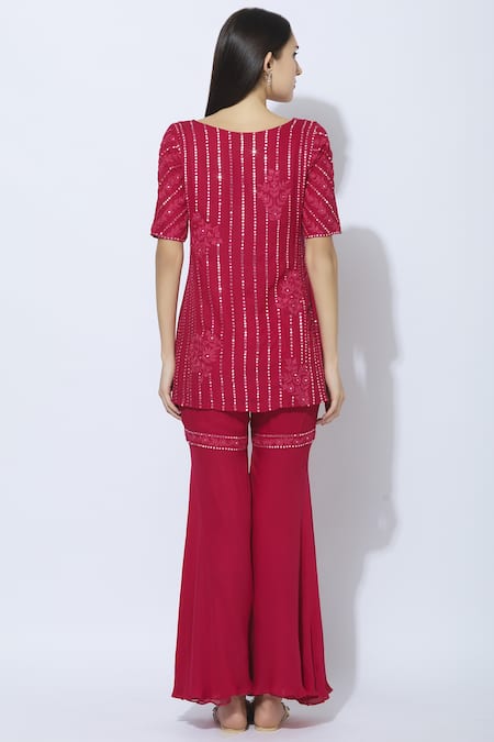 Shop Samatvam By Anjali Bhaskar Pink Georgette, Satin Square Neck Embellished Kurta Sharara Set at Aza Fashions Shop_Samatvam By Anjali Bhaskar_Pink Georgette, Satin Square Neck Embellished Kurta Sharara Set _at_Aza_Fashions