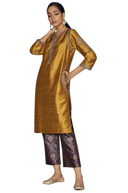 Sue Mue_Yellow Raw Silk, Brocade, Mul Round Embroidered Kurta Set_Online_at_Aza_Fashions