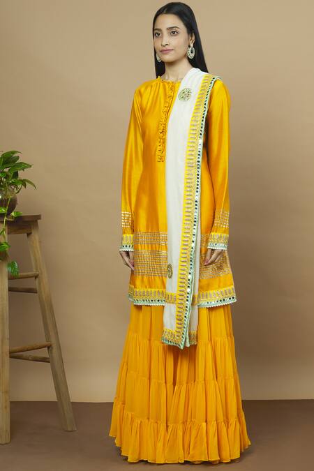 Buy_Aksh_White Chanderi, Georgette Round Kurta Set_Online_at_Aza_Fashions