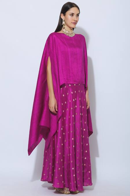 Vishwa By Pinki Sinha Pink Handloom Banarasi Wide Neck Skirt Set Online at Aza Fashions Vishwa By Pinki Sinha_Pink Handloom Banarasi Wide Neck Skirt Set_Online_at_Aza_Fashions