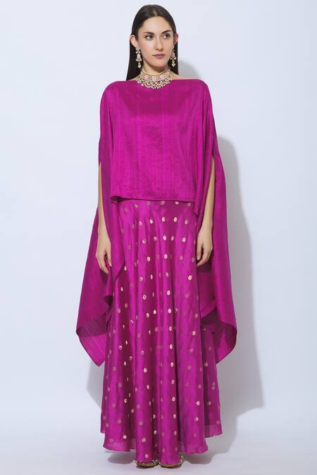 Buy Vishwa By Pinki Sinha Pink Handloom Banarasi Wide Neck Skirt Set Online at Aza Fashions Buy_Vishwa By Pinki Sinha_Pink Handloom Banarasi Wide Neck Skirt Set_Online_at_Aza_Fashions