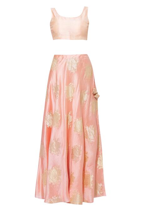 Shop_Vishwa By Pinki Sinha_Peach Handloom Banarasi Blouseround Jacket Stand Collar Lehenga Set_Online_at_Aza_Fashions