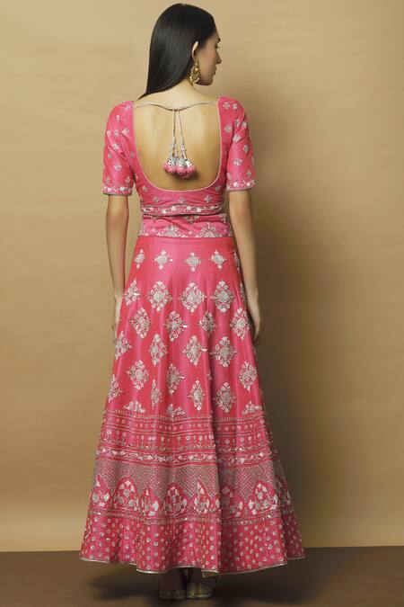 Shop_Vandana Sethi_Pink Dupion Raw Silk Leaf Neck Embroidered Bridal Lehenga Set _at_Aza_Fashions