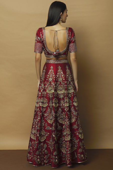 Shop_Vandana Sethi_Maroon Dupion Raw Silk Leaf Neck Embroidered Bridal Lehenga Set _at_Aza_Fashions