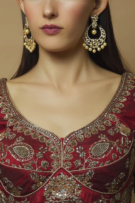 Vandana Sethi_Maroon Dupion Raw Silk Leaf Neck Embroidered Bridal Lehenga Set _at_Aza_Fashions