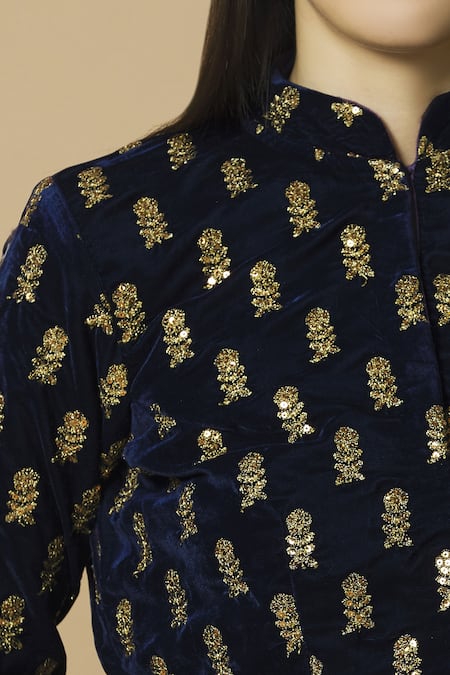 Kunwarani Ritu Blue Velvet Band Embellished Lehenga Set at Aza Fashions Kunwarani Ritu_Blue Velvet Band Embellished Lehenga Set _at_Aza_Fashions