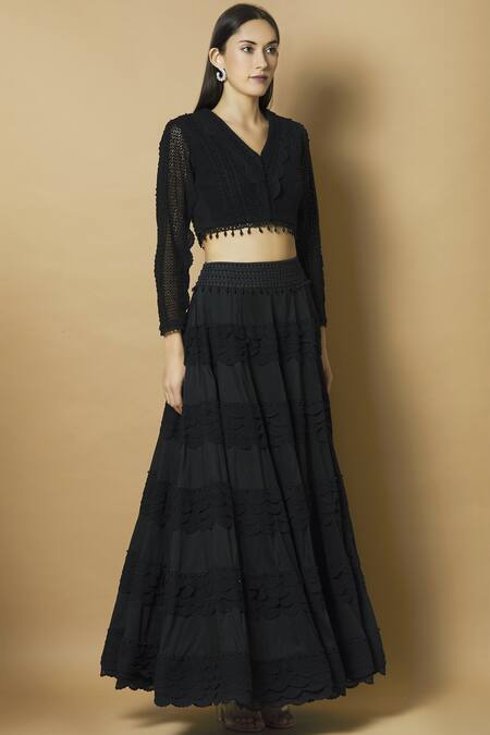 J By Jannat Black Cotton Silk V-shaped Skirt Set Online at Aza Fashions J By Jannat_Black Cotton Silk V-shaped Skirt Set _Online_at_Aza_Fashions