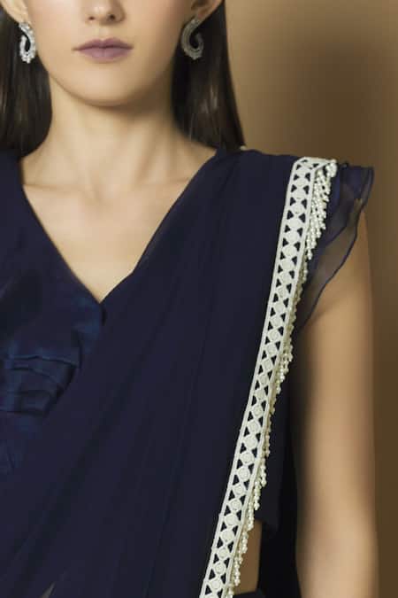 J By Jannat_Blue Georgette V-shaped Pre-draped Saree With Blouse  _at_Aza_Fashions