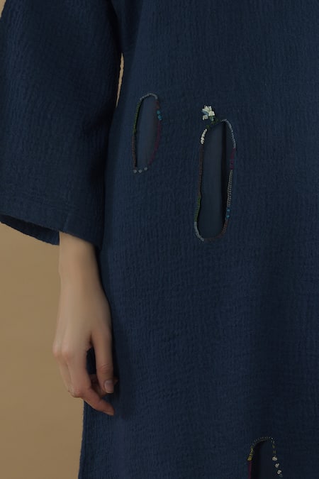 Yavi Blue Wool Round Midi Dress at Aza Fashions Yavi_Blue Wool Round Midi Dress _at_Aza_Fashions