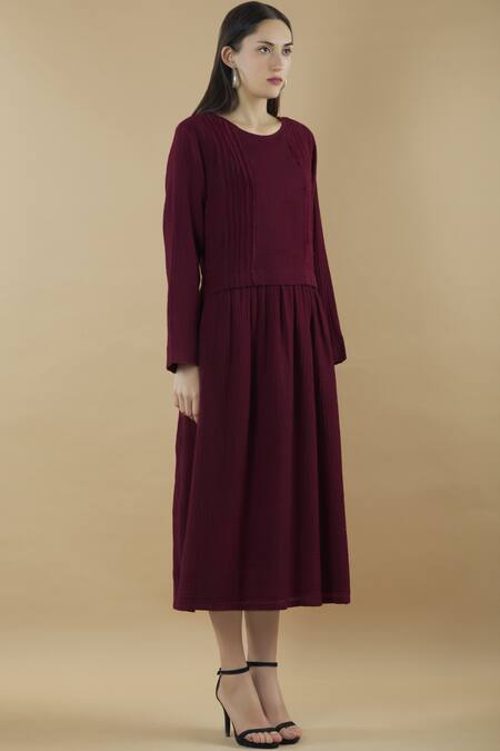 Yavi Purple Wool Round Pleated Midi Dress Online at Aza Fashions Yavi_Purple Wool Round Pleated Midi Dress _Online_at_Aza_Fashions