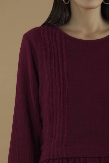 Yavi Purple Wool Round Pleated Midi Dress at Aza Fashions Yavi_Purple Wool Round Pleated Midi Dress _at_Aza_Fashions