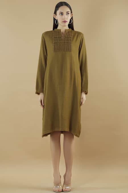 Shop Yavi Green Wool Round Shift Dress Online at Aza Fashions Shop_Yavi_Green Wool Round Shift Dress _Online_at_Aza_Fashions