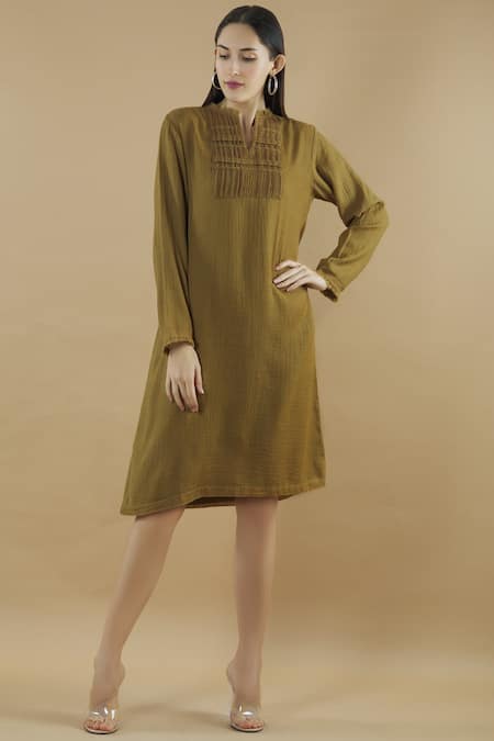 Yavi Green Wool Round Shift Dress 