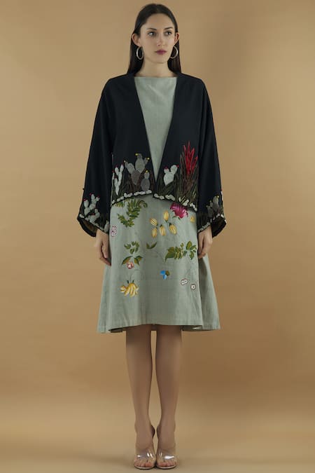 Shop Yavi Black Cotton Embroidered Jacket Online at Aza Fashions Shop_Yavi_Black Cotton Embroidered Jacket _Online_at_Aza_Fashions