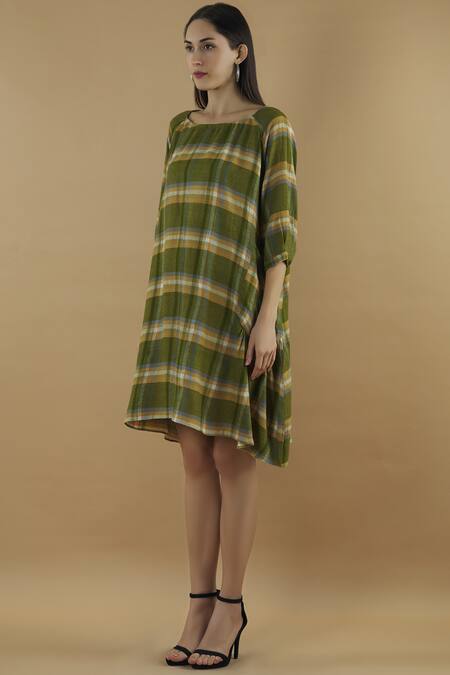 Buy Yavi Green Wool Round Checkered Short Dress Online at Aza Fashions Buy_Yavi_Green Wool Round Checkered Short Dress _Online_at_Aza_Fashions