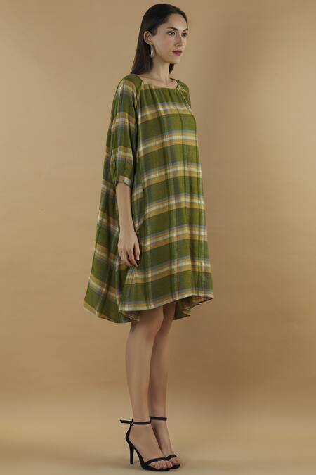 Yavi Green Wool Round Checkered Short Dress Online at Aza Fashions Yavi_Green Wool Round Checkered Short Dress _Online_at_Aza_Fashions