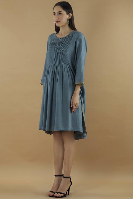 Buy Yavi Grey Wool Round Flared Dress Online at Aza Fashions Buy_Yavi_Grey Wool Round Flared Dress _Online_at_Aza_Fashions