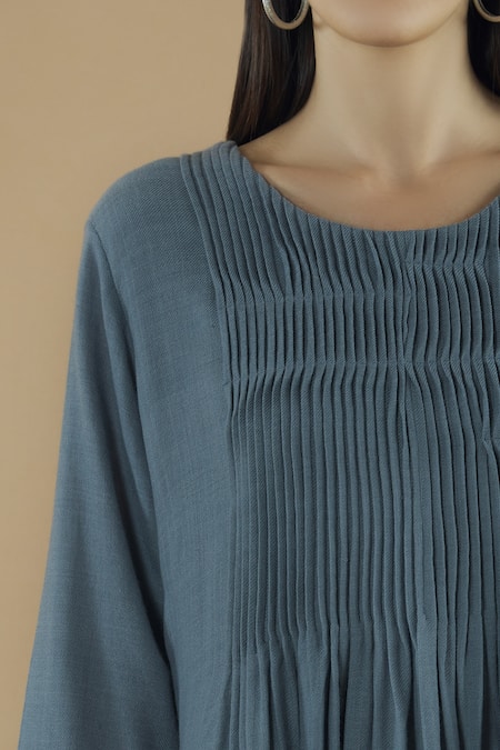 Yavi Grey Wool Round Flared Dress at Aza Fashions Yavi_Grey Wool Round Flared Dress _at_Aza_Fashions