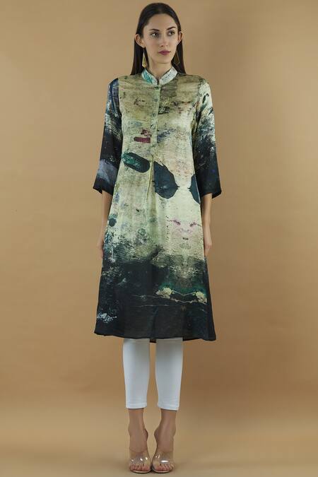 Shop_Yavi_Green Silk Mandarin Collar Printed Tunic _Online_at_Aza_Fashions