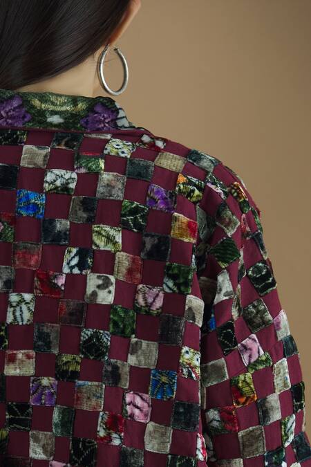 Yavi Purple Cotton Spread Collar Embroidered Jacket at Aza Fashions Yavi_Purple Cotton Spread Collar Embroidered Jacket _at_Aza_Fashions