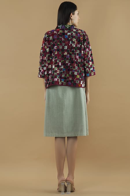 Shop Yavi Purple Cotton Spread Collar Embroidered Jacket at Aza Fashions Shop_Yavi_Purple Cotton Spread Collar Embroidered Jacket _at_Aza_Fashions