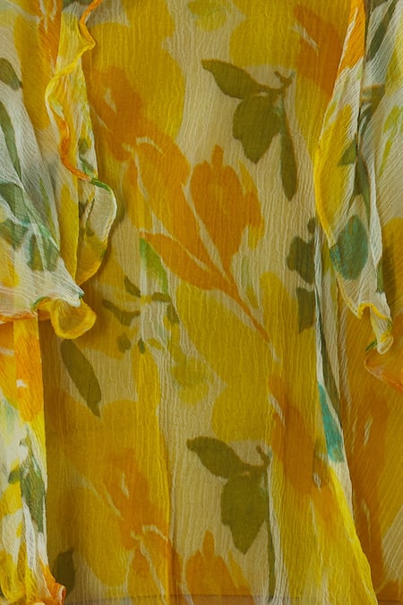 Divya Kanakia_Yellow Chiffon Square Neck Printed Skirt Set _at_Aza_Fashions