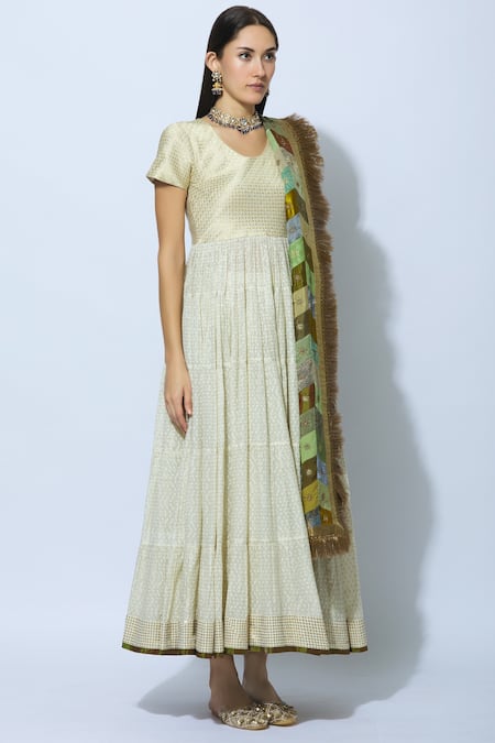 Priyanka Raajiv_Off White Silk Round Anarkali With Dupatta_Online_at_Aza_Fashions