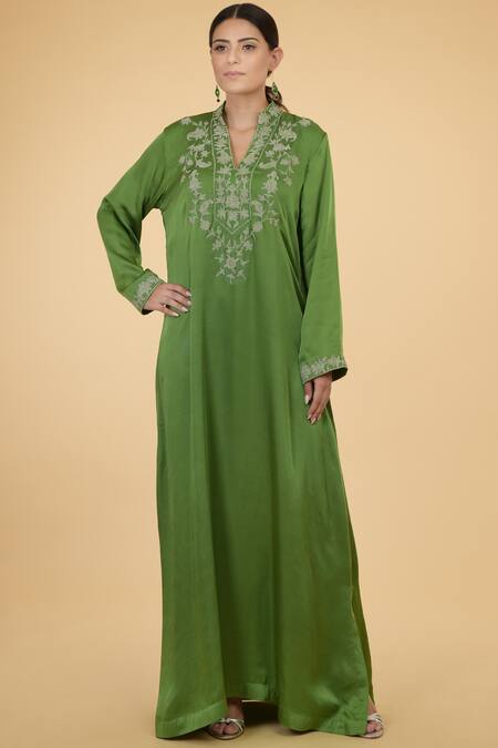 Buy_Talking Threads_Green Modal Satin Round Embroidered Kaftan_Online_at_Aza_Fashions