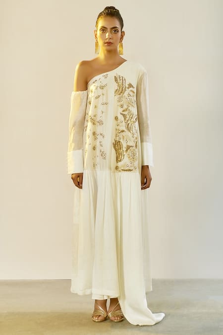 SAKSHAM & NEHARICKA Off White Chanderi Asymmetric One Shoulder Gown 