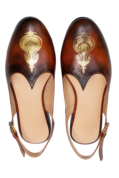 Waraq Hand Padded Jutti 