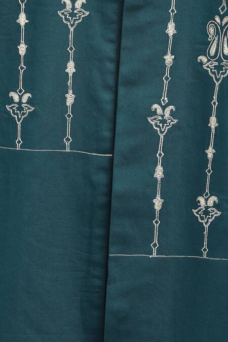 Tiber Taber Green 100% Cotton Satin Kurta Set at Aza Fashions Tiber Taber_Green 100% Cotton Satin Kurta Set _at_Aza_Fashions