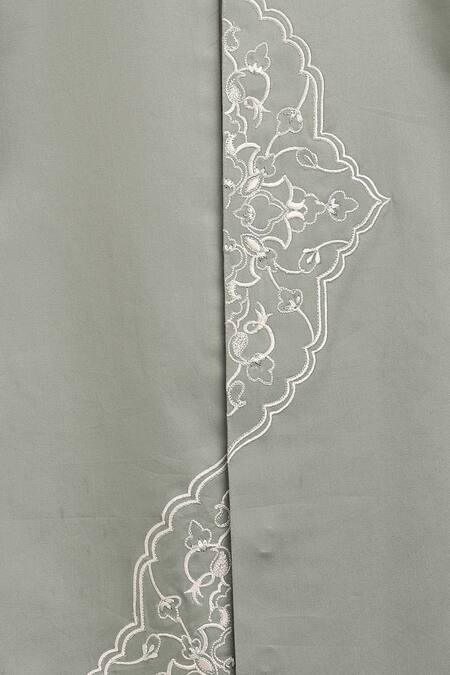 Tiber Taber Green 100% Cotton Satin Kurta Set at Aza Fashions Tiber Taber_Green 100% Cotton Satin Kurta Set _at_Aza_Fashions