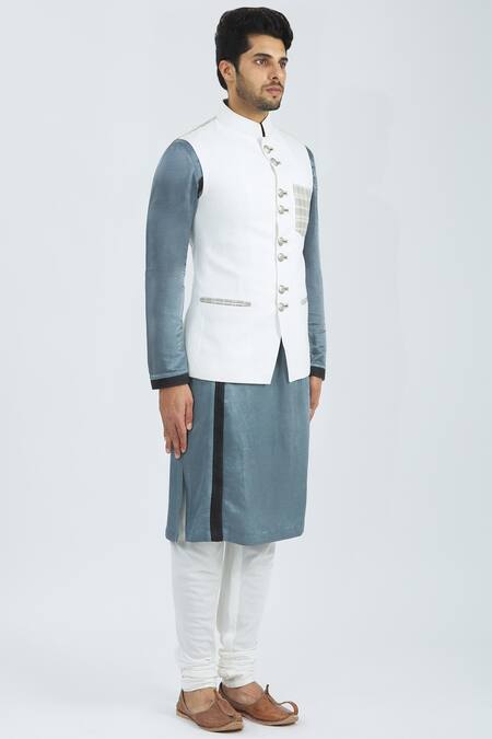 Nivedita Saboo White Silk Linen Checkered Bundi Online at Aza Fashions Nivedita Saboo_White Silk Linen Checkered Bundi _Online_at_Aza_Fashions