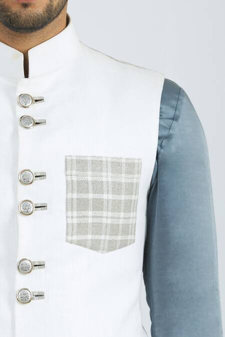 Nivedita Saboo White Silk Linen Checkered Bundi at Aza Fashions Nivedita Saboo_White Silk Linen Checkered Bundi _at_Aza_Fashions