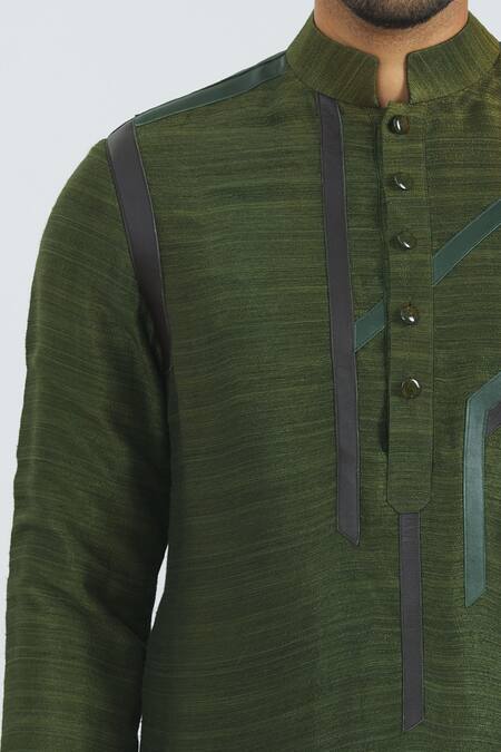 Nivedita Saboo_Green Tussar Silk Kurta Set  _at_Aza_Fashions