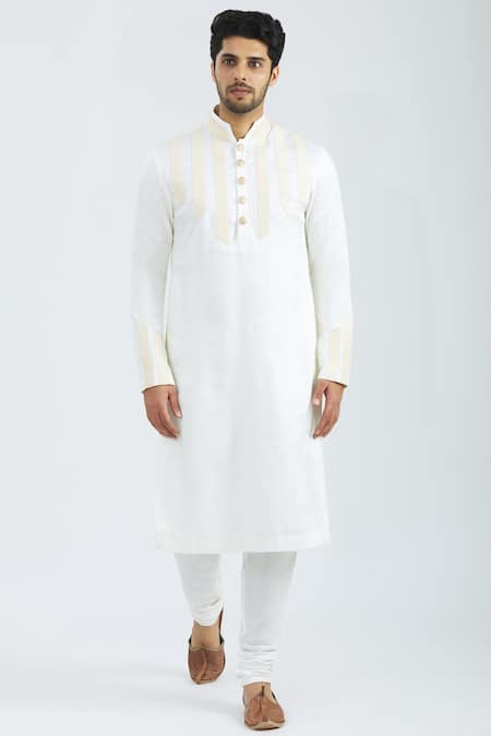 Nivedita Saboo Silk Kurta Set 