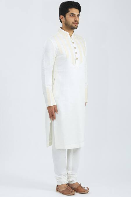 Nivedita Saboo_White Silk Kurta Set  _Online_at_Aza_Fashions