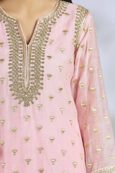 Gopi Vaid_Pink Chanderi Embroidered Kurta Set_at_Aza_Fashions