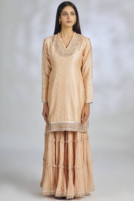 Buy_Gopi Vaid_Peach Chanderi Embroidered Kurta Set_Online_at_Aza_Fashions