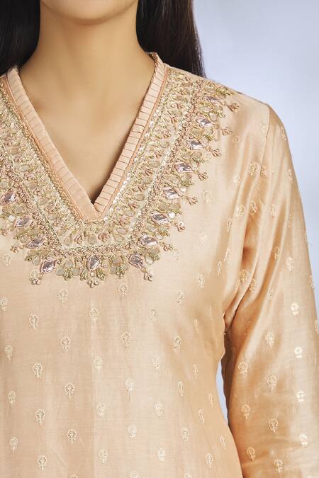 Gopi Vaid_Peach Chanderi Embroidered Kurta Set_at_Aza_Fashions