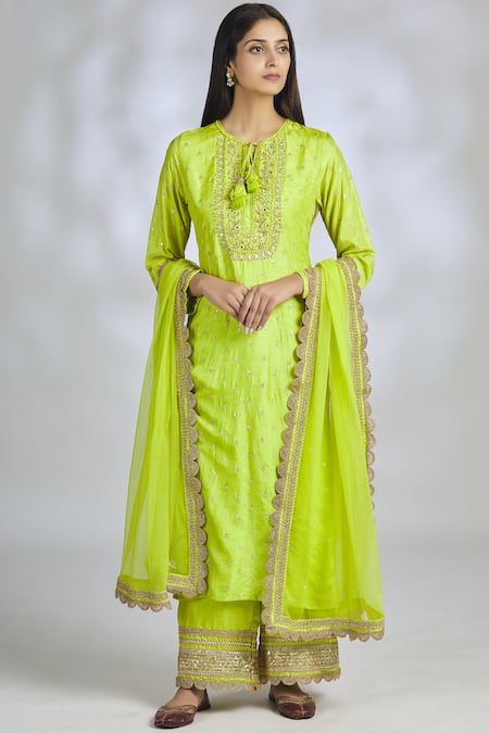 Gopi Vaid Green Chiffon, Tussar Silk, Linen Satin Round Embroidered Kurta Set Online at Aza Fashions Gopi Vaid_Green Chiffon, Tussar Silk, Linen Satin Round Embroidered Kurta Set_Online_at_Aza_Fashions