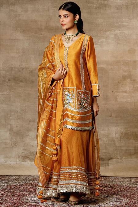 Shop Ajiesh Oberoi Yellow Organza, Chanderi V Neck Kurta Set Online at Aza Fashions Shop_Ajiesh Oberoi_Yellow Organza, Chanderi V Neck Kurta Set _Online_at_Aza_Fashions
