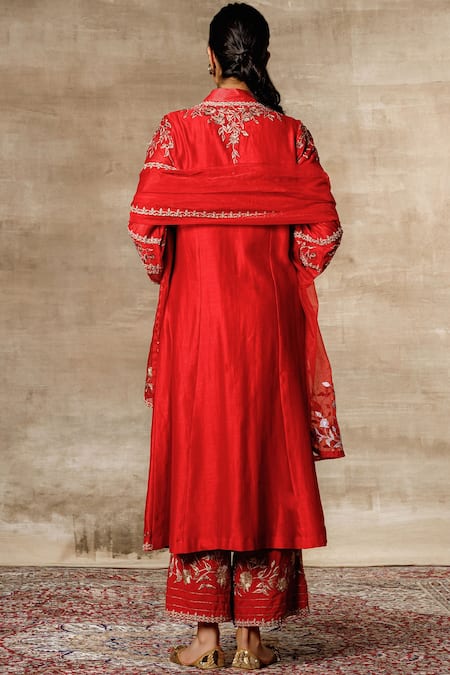 Shop Ajiesh Oberoi Red Chanderi Mandarin Collar Embroidered Kurta Palazzo Set at Aza Fashions Shop_Ajiesh Oberoi_Red Chanderi Mandarin Collar Embroidered Kurta Palazzo Set _at_Aza_Fashions