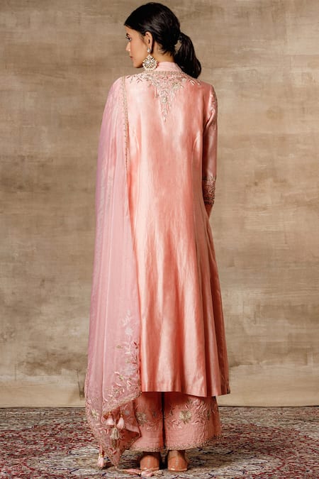 Shop Ajiesh Oberoi Peach Chanderi Mandarin Collar Embroidered Kurta Palazzo Set at Aza Fashions Shop_Ajiesh Oberoi_Peach Chanderi Mandarin Collar Embroidered Kurta Palazzo Set _at_Aza_Fashions