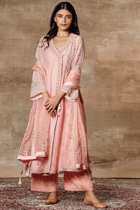 Buy Ajiesh Oberoi Peach Organza V-shaped Embroidered Kurta Palazzo Set Online at Aza Fashions Buy_Ajiesh Oberoi_Peach Organza V-shaped Embroidered Kurta Palazzo Set _Online_at_Aza_Fashions