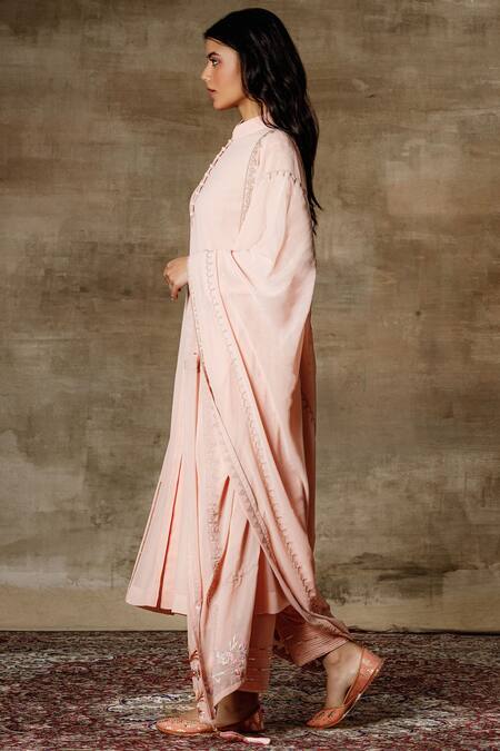 Buy_Ajiesh Oberoi_Peach Georgette Band Collar Embroidered Kurta Set _Online_at_Aza_Fashions