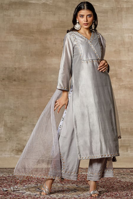 Ajiesh Oberoi Chanderi Kurta Set 