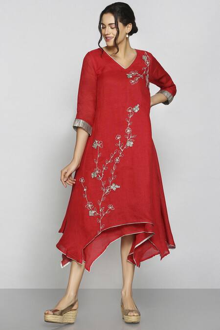 Buy_KAVERI_Linen Layered Dress_Online_at_Aza_Fashions