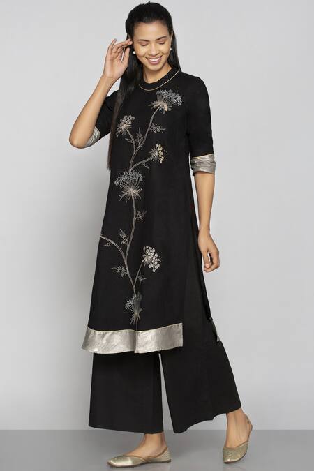 KAVERI Black Linen Embroidered Kurta